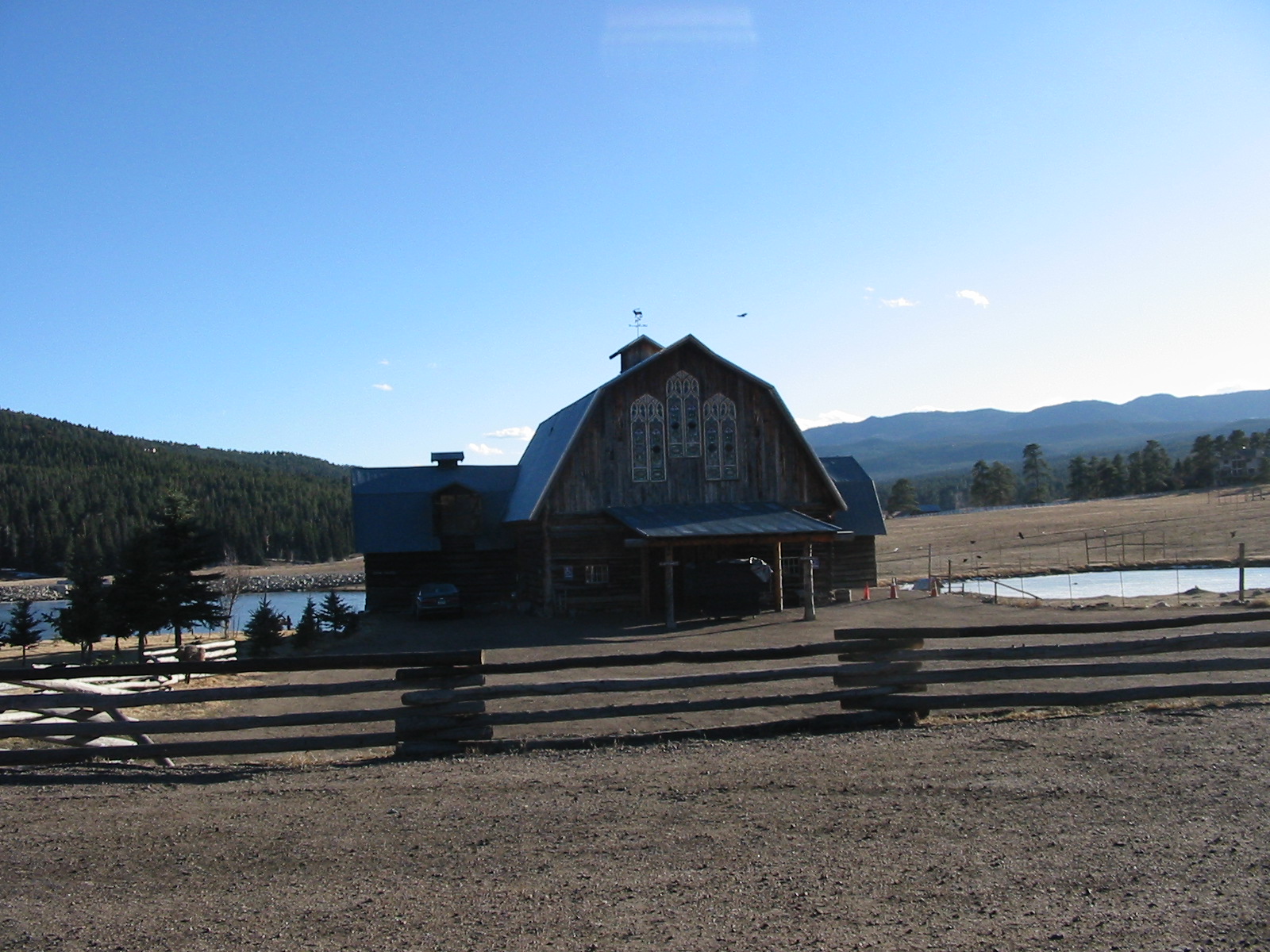 Evergreen Memorial Park, Historic Barn